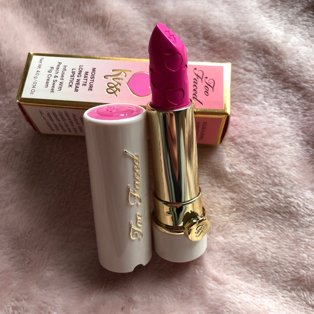 Too Faced Peach 🍑 KISS 💋 Matte Lipstick